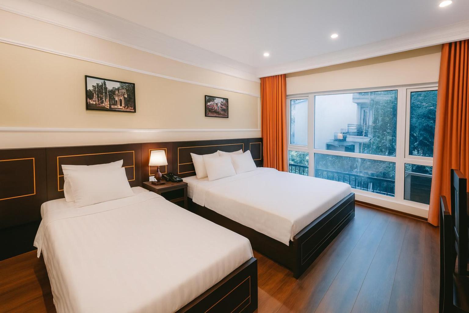 Ha Noi Lake View Hotel & Travel — Photos 1